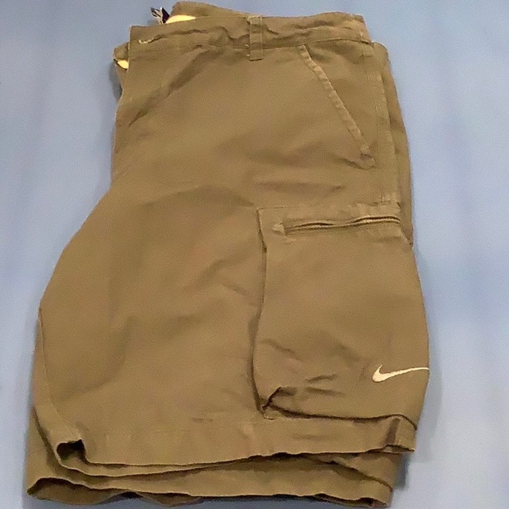 Nike Men’s Cargo Shorts